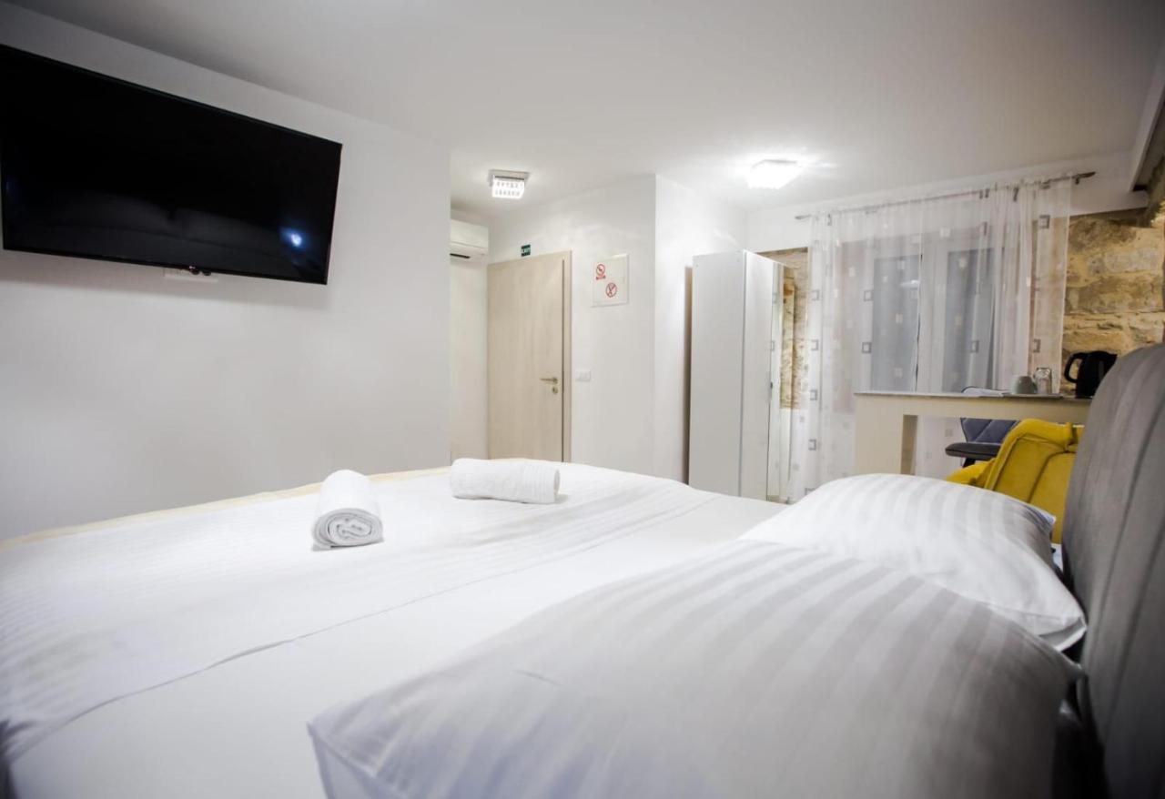Lions Luxury Rooms Split Bagian luar foto
